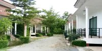 B.M.P Resort Hotels in Amphoe Thai Mueang