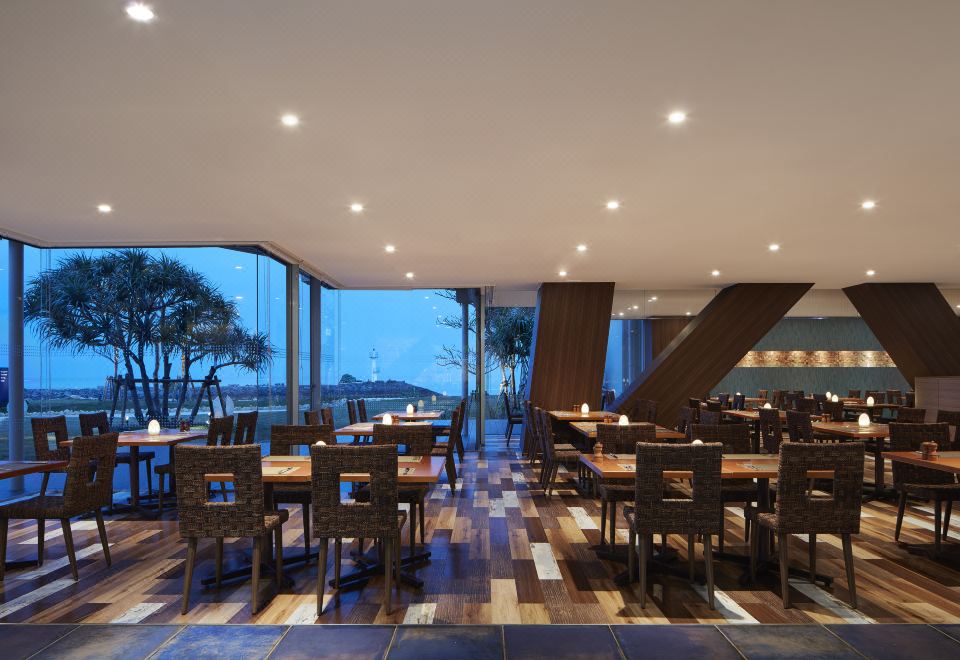 쉐라톤 오키나와 선마리나 리조트