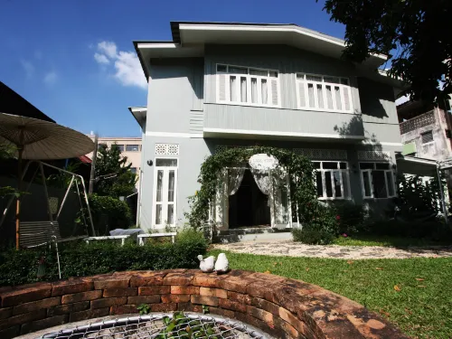 Lada House Hotels in Лампанг