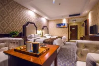 Pingliang Xida Holiday Hotel (South Gate Night Market Liuhu Park) - balcón