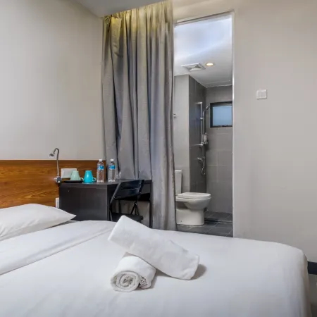 Max Hotel Subang Jaya Отели рядом с достопримечательностью «Торговый центр Summit USJ»