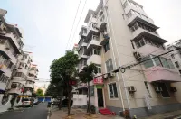 HEFUICHENGUANGLUGUAN