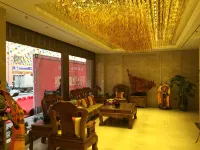 Ejie International Hotel - parking