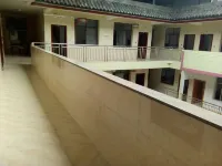 Dujiangyan Sister Farm Stay