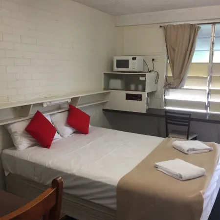 Paradise Lodge Motel