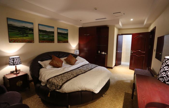 Madina Hotel
