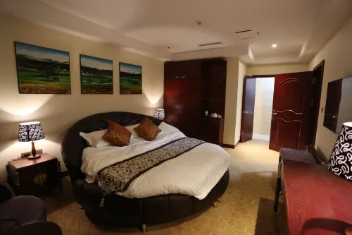 Madina Hotel Hotels in Shufu