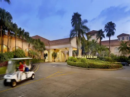 Hillview Golf Resort Dongguan Отели рядом с достопримечательностью «Dongguan Xiangshi Zoo»