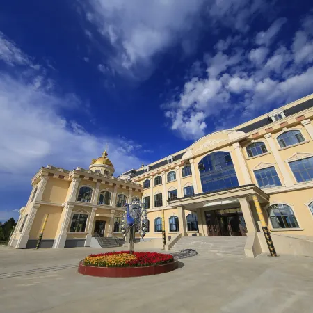 Blue Peacock Hotel