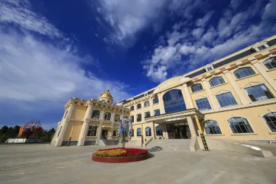 Blue Peacock Hotel
