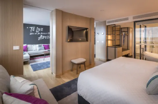 M Social Auckland Отели в г. Окленд