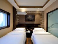 东方圣达文化酒店(北京南锣鼓巷后海店) - 新中式双床房