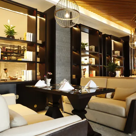 Baoshi Lide Hotel