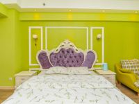 济南Home酒店式公寓 - 绿色主题大床房