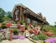 옹달샘펜션 중미산 주변 호텔