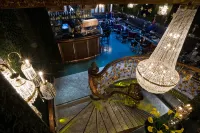 Crazy Bear Beaconsfield Hotels in South Bucks District