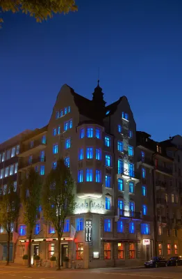 Cascada Boutique Hotel Отели рядом с достопримечательностью «Часовенный мост»