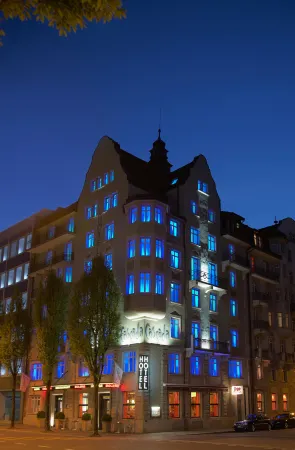 Cascada Boutique Hotel Отели рядом с достопримечательностью «Natur-Museum Luzern»