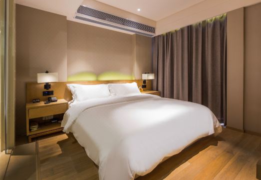 V8 이쥐 호텔 광저우 기차역