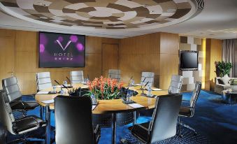 Wongtee V Hotel - Housity