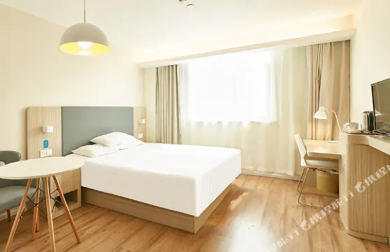 金太陽酒店（瓊海步行街店）