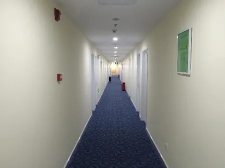 Qitiantian Global Chain Hotel (Beijing Shunyi) Отели рядом с достопримечательностью «Shunyi Jianhe Garden»