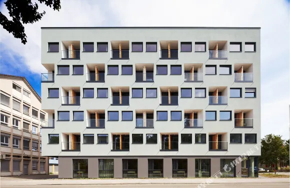 蘇黎世旗幟酒店