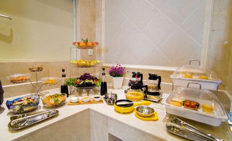 Suitetrails - Vienna Hotel (Shanghai Jiading Xincheng Yuanxiang Lake)