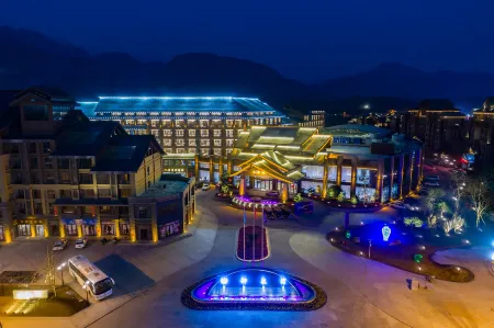 Emei Mountain ROYAL·Yuzquan Bay Hot Spring Hotel