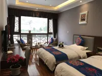 โรงแรม ฮอลิเดย์ ยุนซาง - ที่มีที่จอดรถ