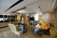 U-Mine Hotel (Baoding Railway Station Yuhua West Road)