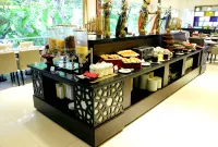 Days Hotel & Suites by Wyndham Jakarta Airport - breakfast