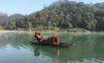 Lianyuanxi Renjia Accommodation