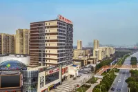 Vienna International Hotel (Wuxi Huishan Yanqiao Metro Station) Hotel dekat Wuxi Yanqiao Keyun Service Station