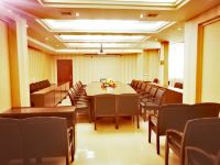鹤峰华荣商务酒店 - 会议室