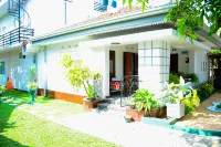 Mama Beach Villa Hotels in Kamachchode