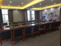 Zhongpu Hotel