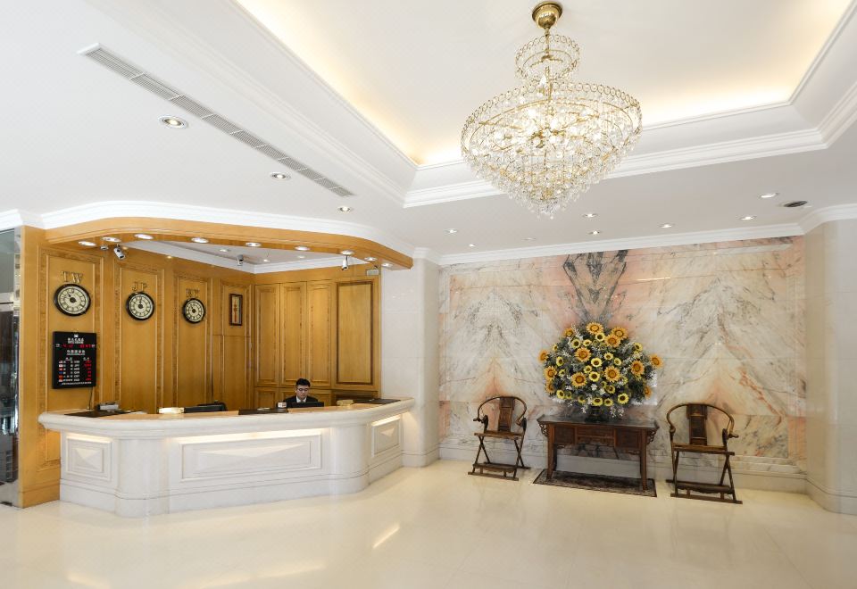 1. 호텔 선샤인 가..