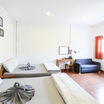 The Garage Hotels near Boon Rawd Farm