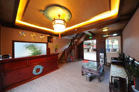 Shaxi Aoding Courtyard Отели рядом с достопримечательностью «Nanguzong Alley»