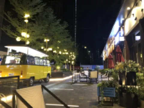 Shengang Executive Apartment (Shenzhen Vanke Yuncheng)