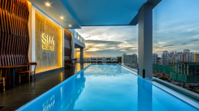 Sim Boutique Hotel Hotels near Silver Pagoda