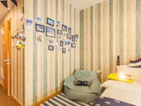 武汉好享家主题公寓 - 地中海巨幕投影双床房