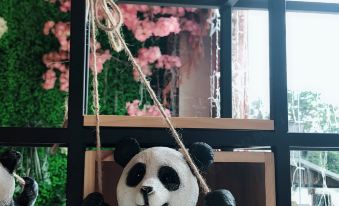 Bifeng Renjia Panda B&B