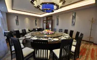 Changning Sanchuan Hotel - พร้อมอาหารเช้า