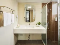 ruisiboya  Hotel (Xuanhan) - parking