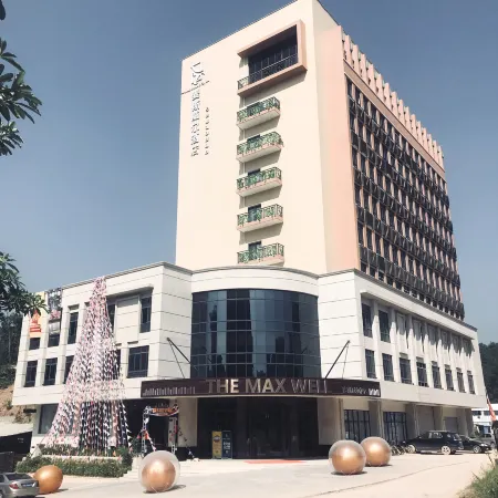 Max Well Hotel