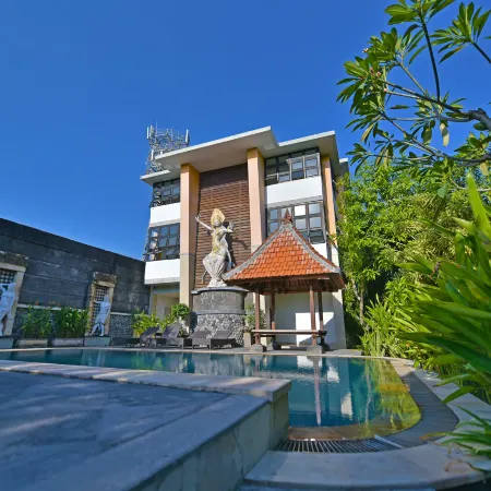 Sandat Hotel Legian