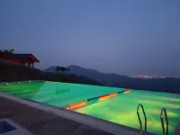 Changtai Tianzhu Mountain Guanyun Manor - Infinity Pools