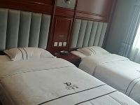 榆树丁香园时尚宾馆 - 标准双床房